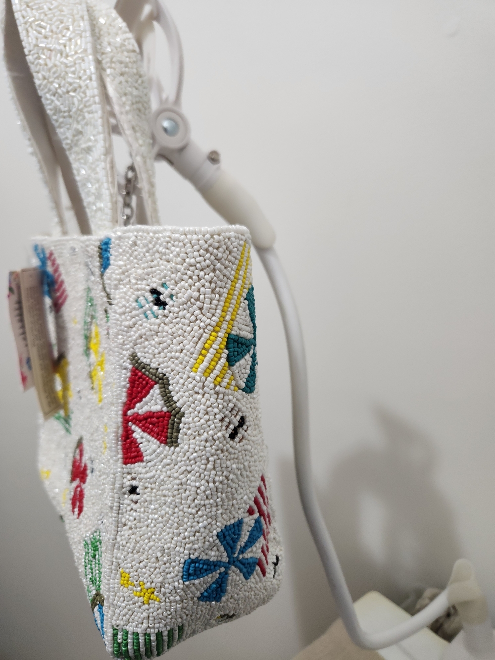 Handcrafted White Beaded Mini Toe with Multicolor Floral Motifs! - Picture 5 of 7